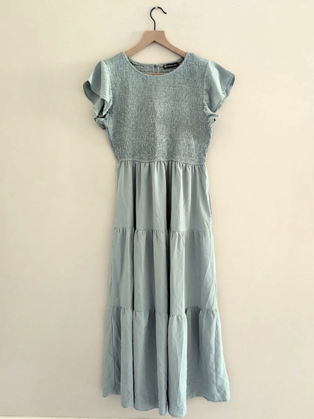 Bequemer Laden Smocked Maxi Dress in Green Size Large Like New
